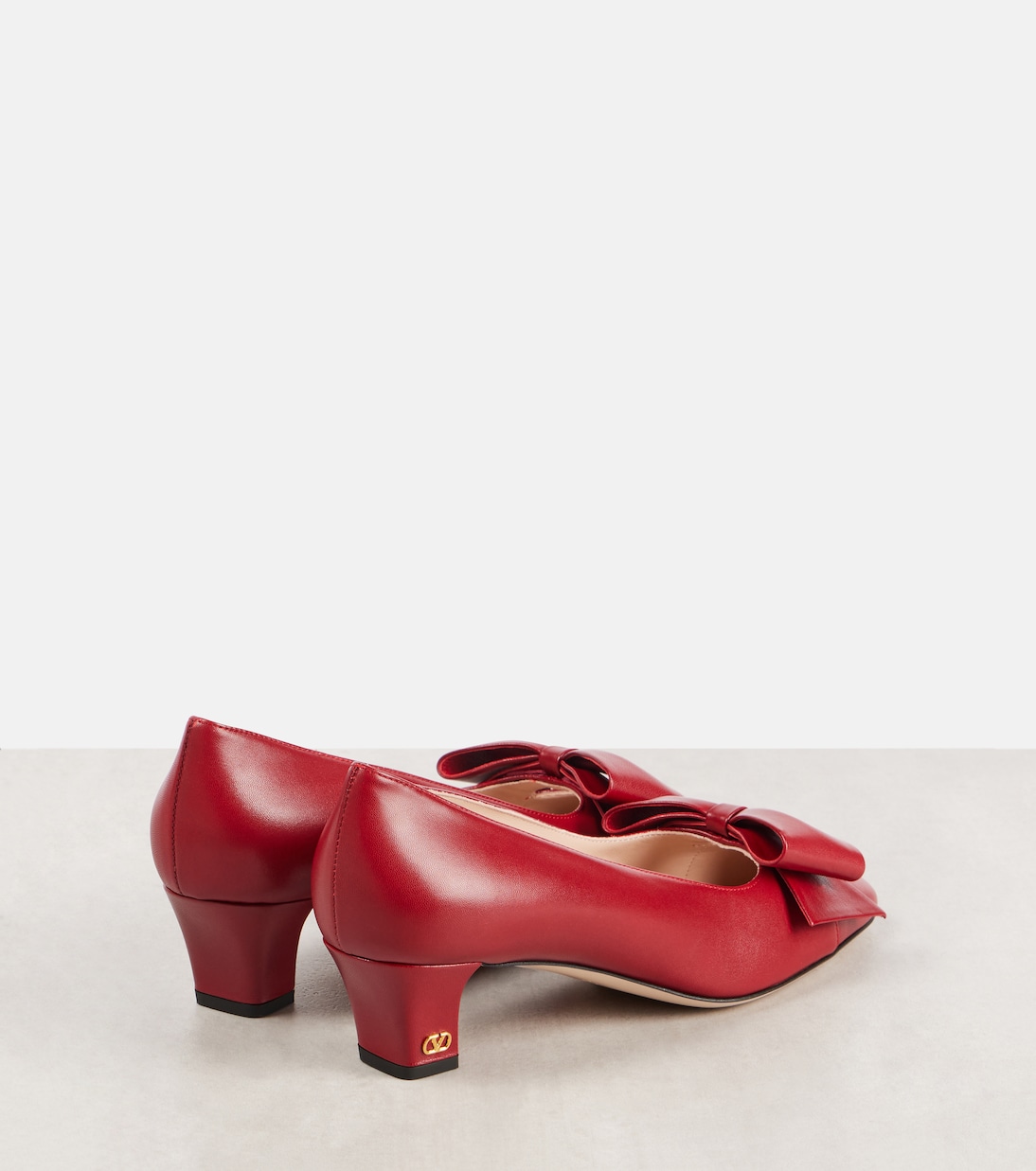 Bowow 45 bow-detail leather pumps | Valentino Garavani