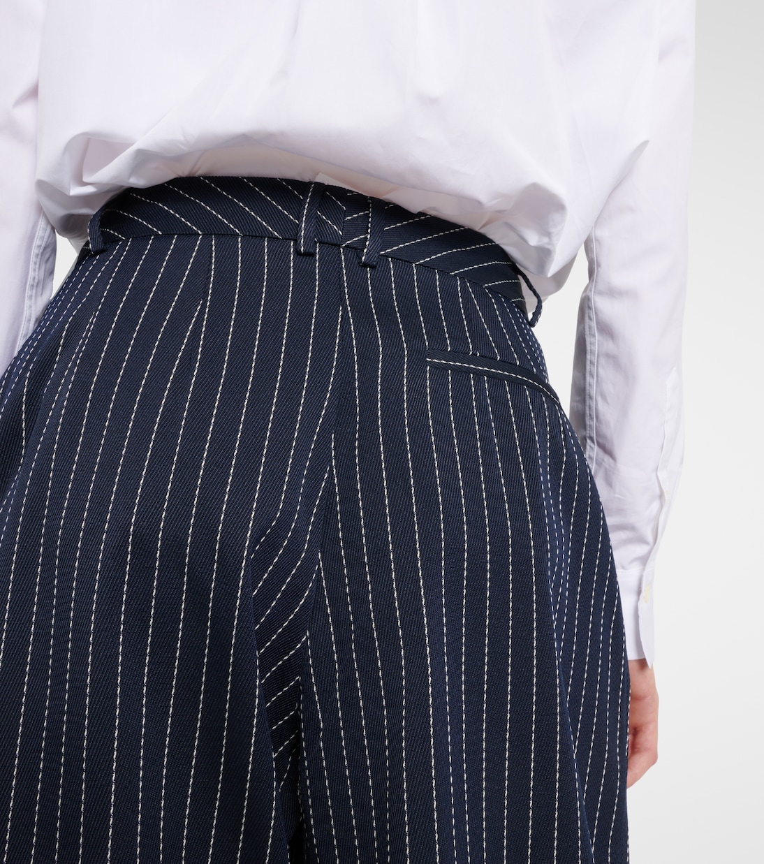 Pantaloni gessati a gamba larga Ripley in twill | The Frankie Shop