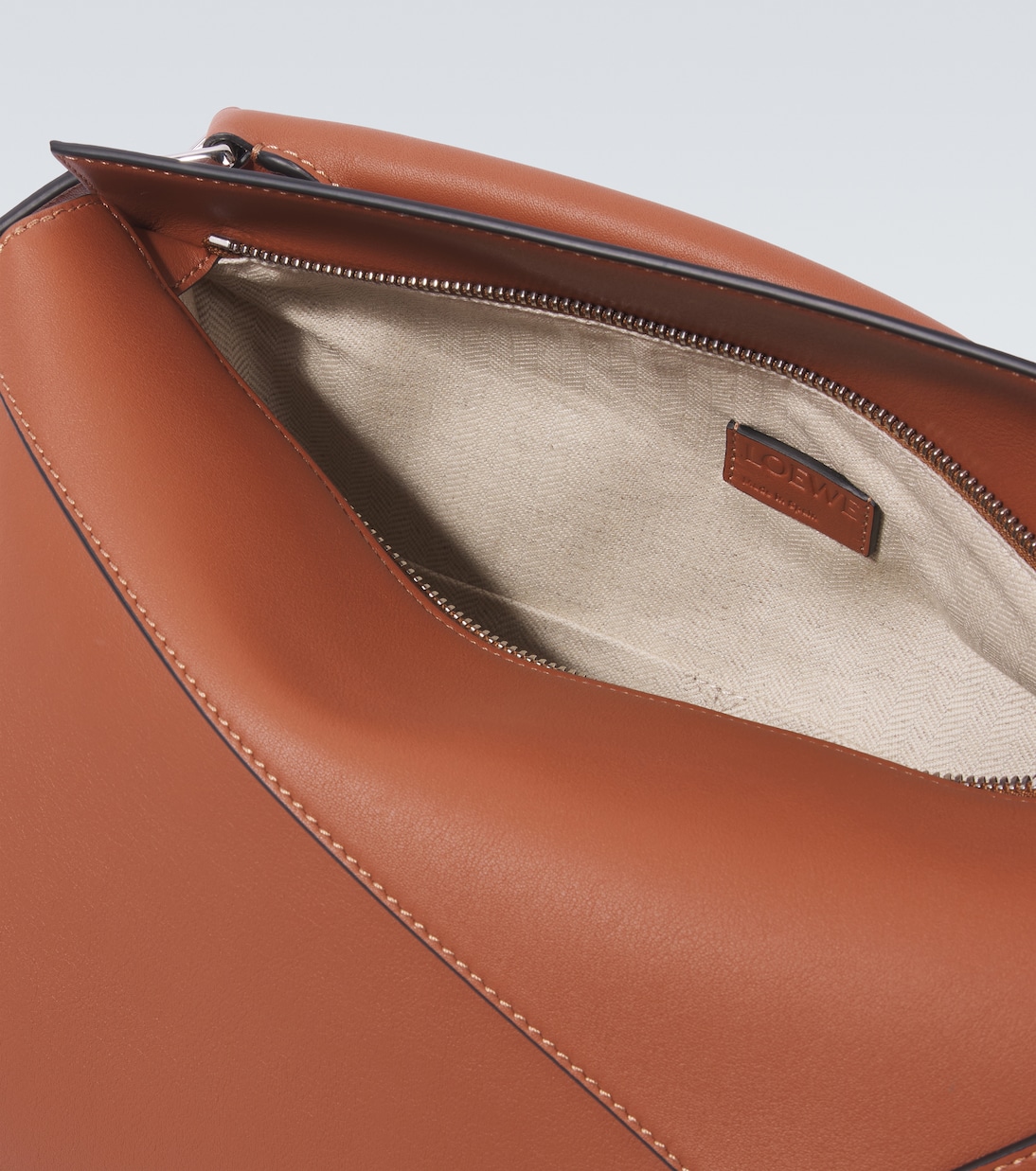 Tote Puzzle Small aus Leder | Loewe