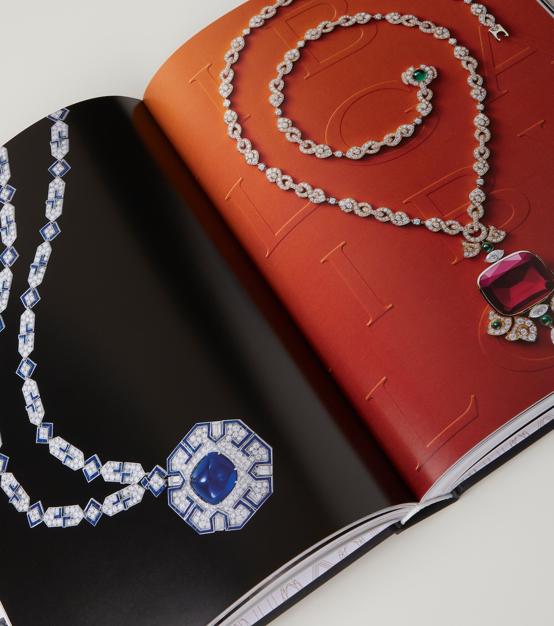 Jewelry Guide: The Ultimate Compendium book | Assouline