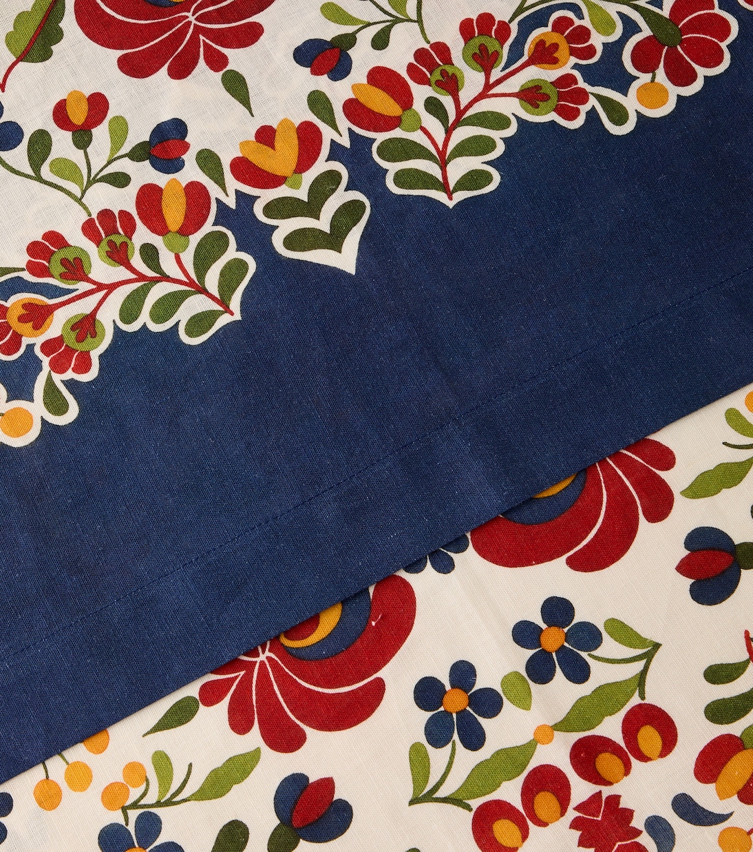 Windflower Placée linen tablecloth | La DoubleJ