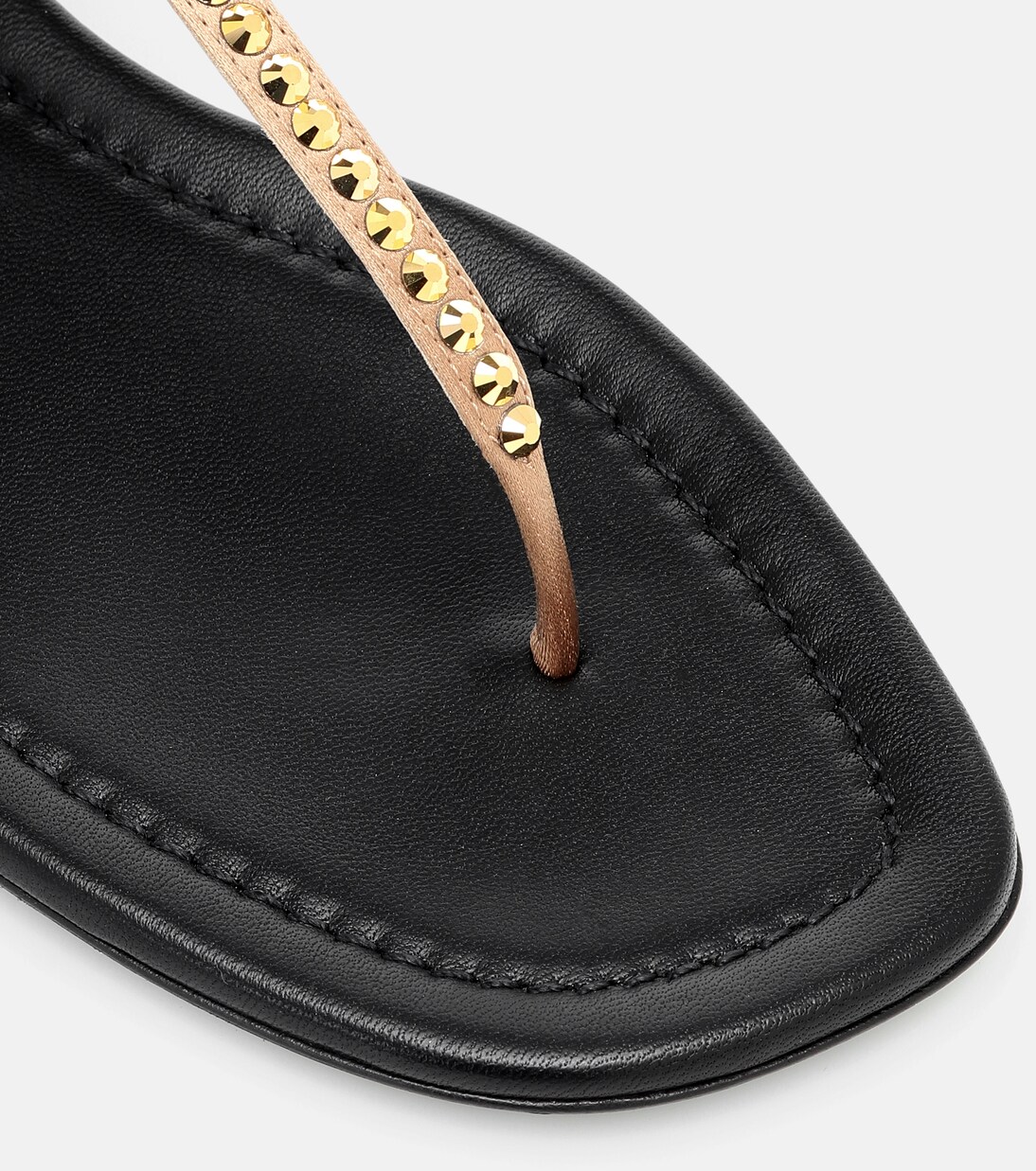 Sandali infradito in pelle con borchie | Prada