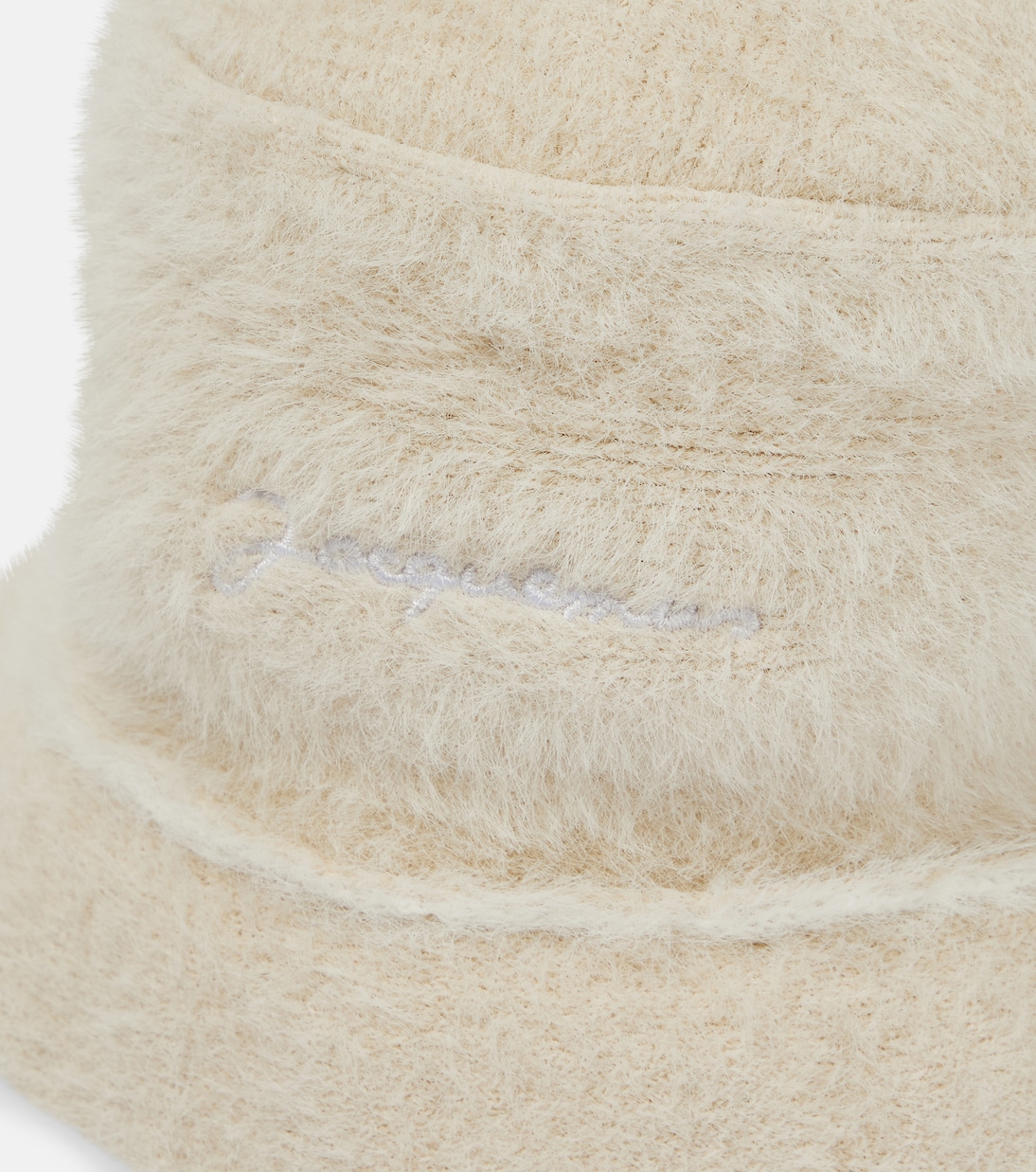 Le bob Neve faux fur bucket hat | Jacquemus