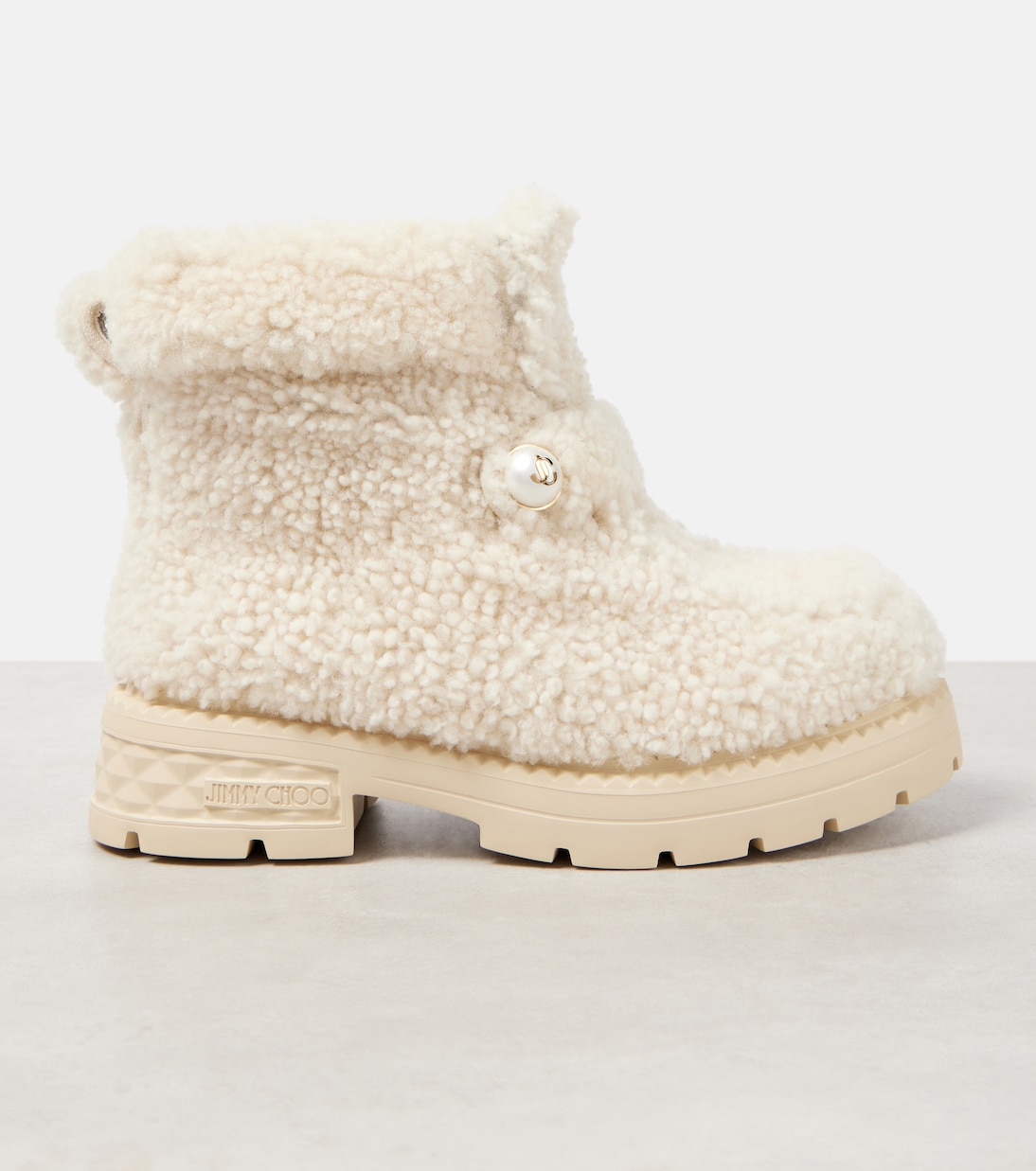 Botines Shea de borrego | Jimmy Choo