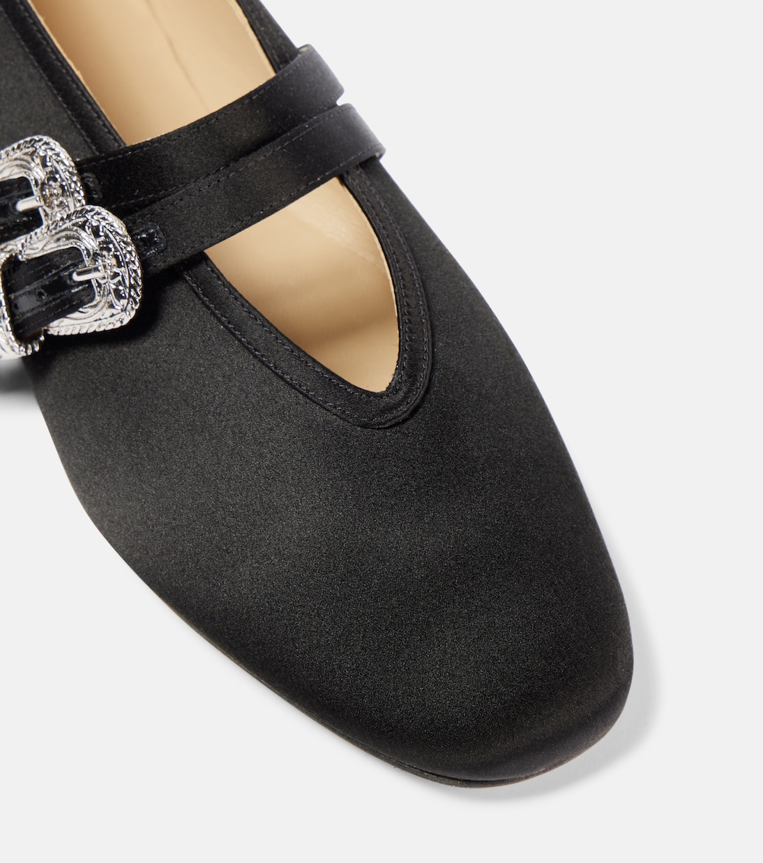Scarpe ballerine in raso Claudia con fiocco, stile Mary Jane, marca Beryl, eleganti e giovanili.
