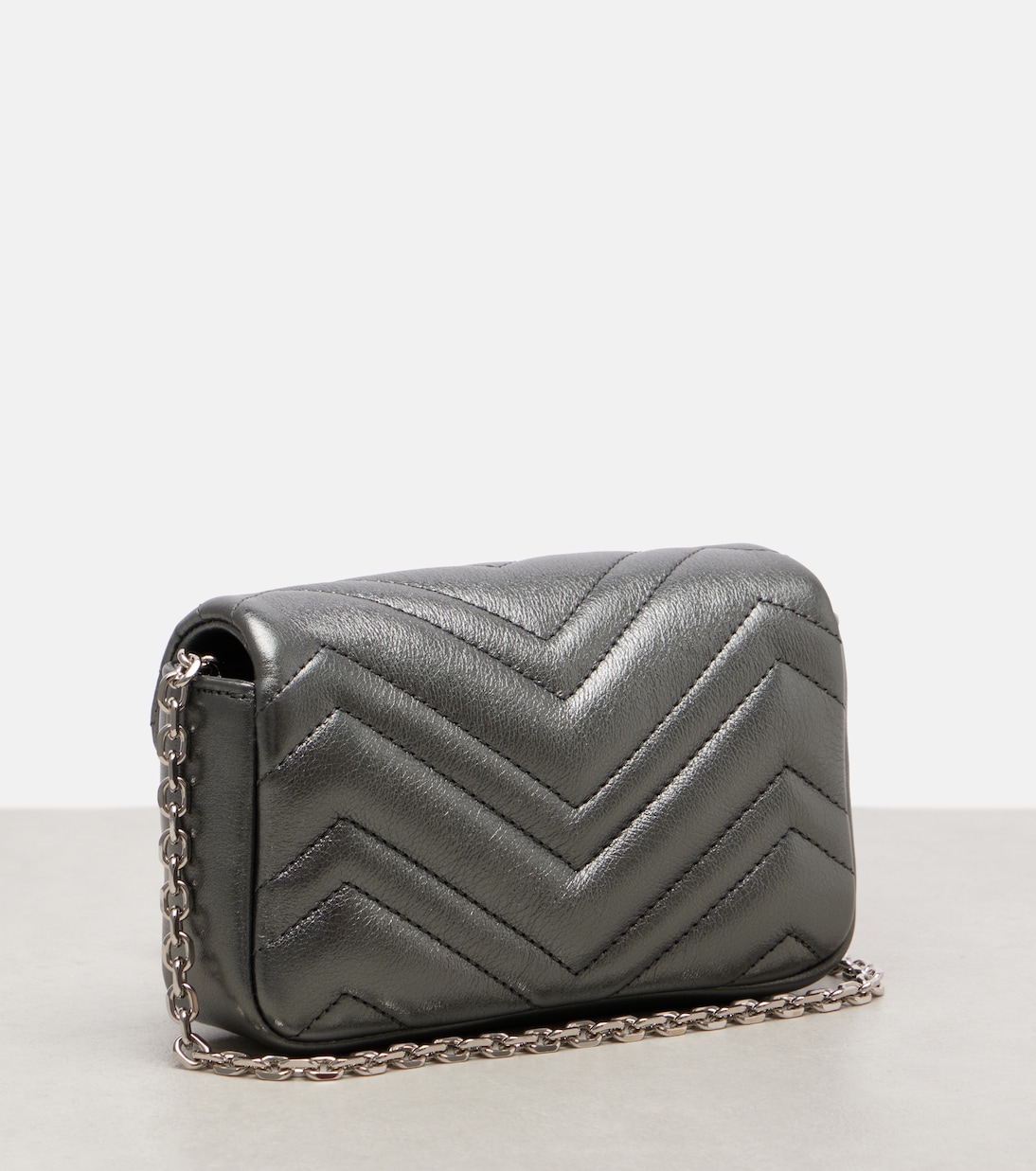 GG Marmont Mini leather shoulder bag | Gucci