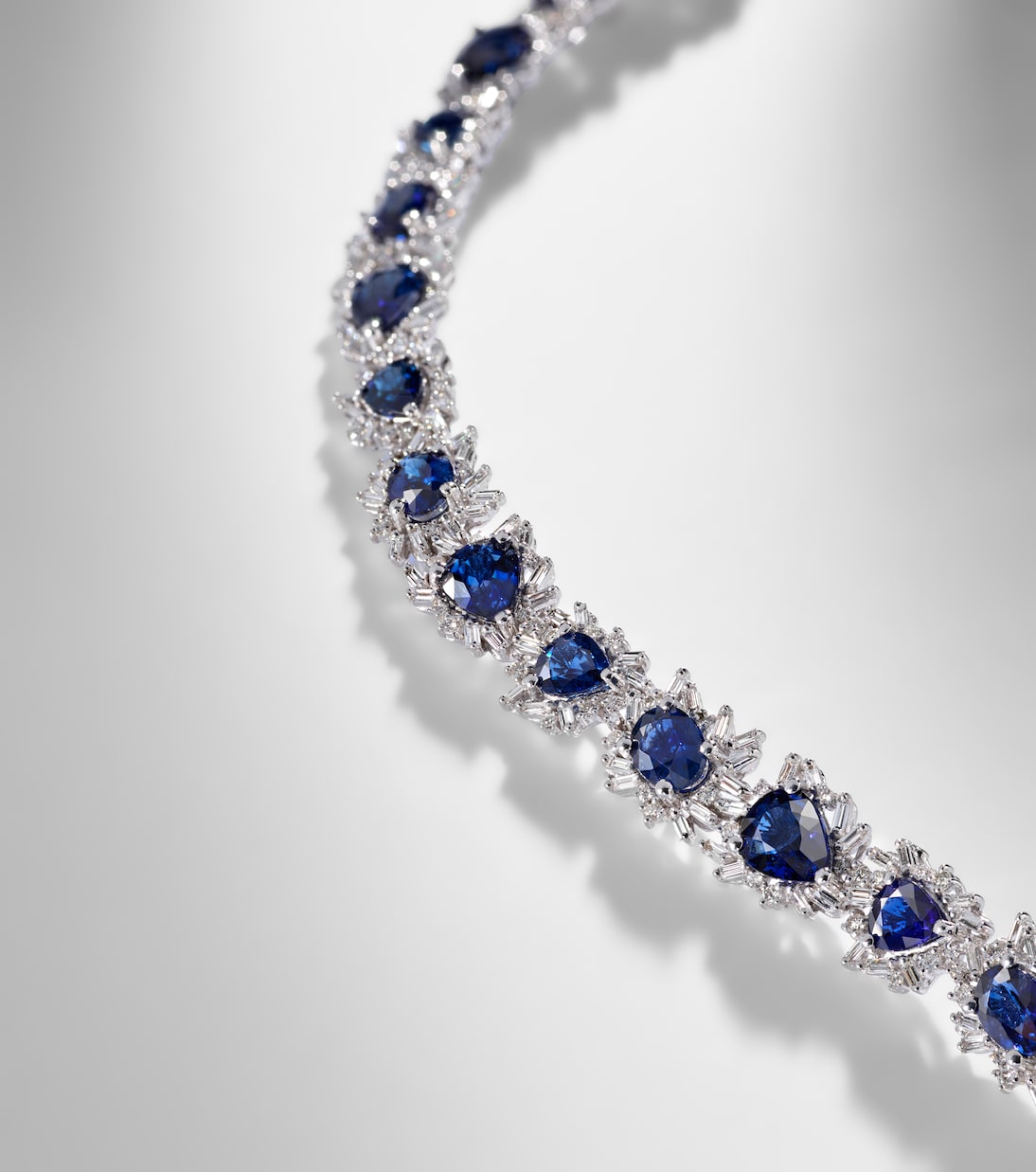 18kt white gold tennis bracelet with sapphires and diamonds | Suzanne Kalan