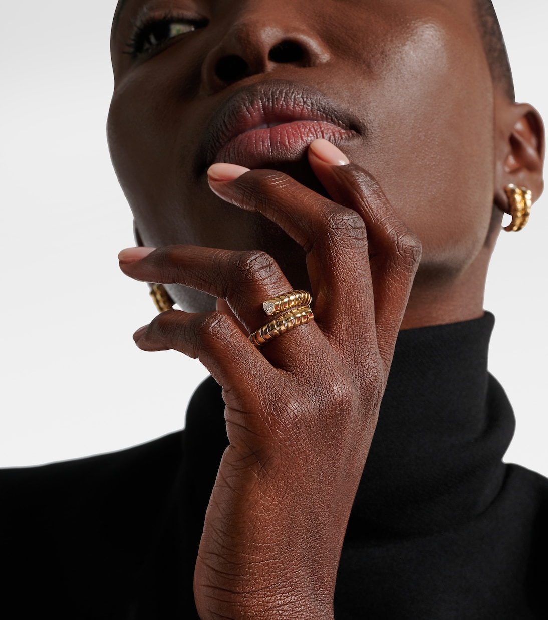 Trisolina Bypass 18kt gold ring with diamonds | Marina B