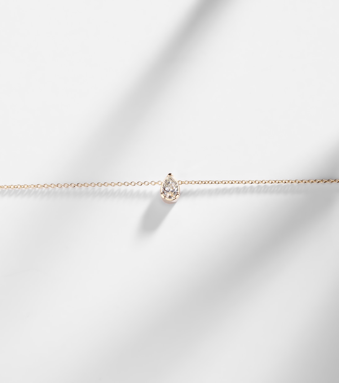 Sky Simple 18kt gold necklace with diamond | Sophie Bille Brahe