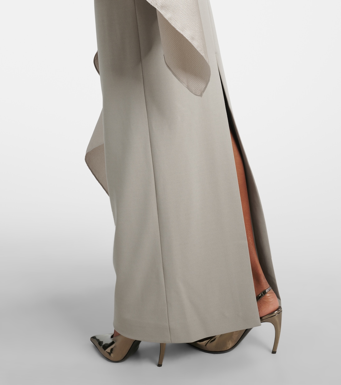 Robe Rosalia mit Satin | Solace London