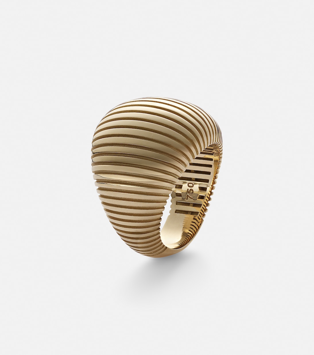 Isla Bombé 18kt gold ring | Pamela Zamore
