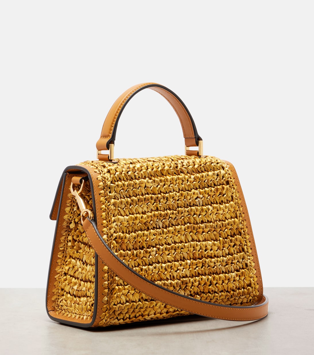 Bolso VSling Small con piel | Valentino Garavani