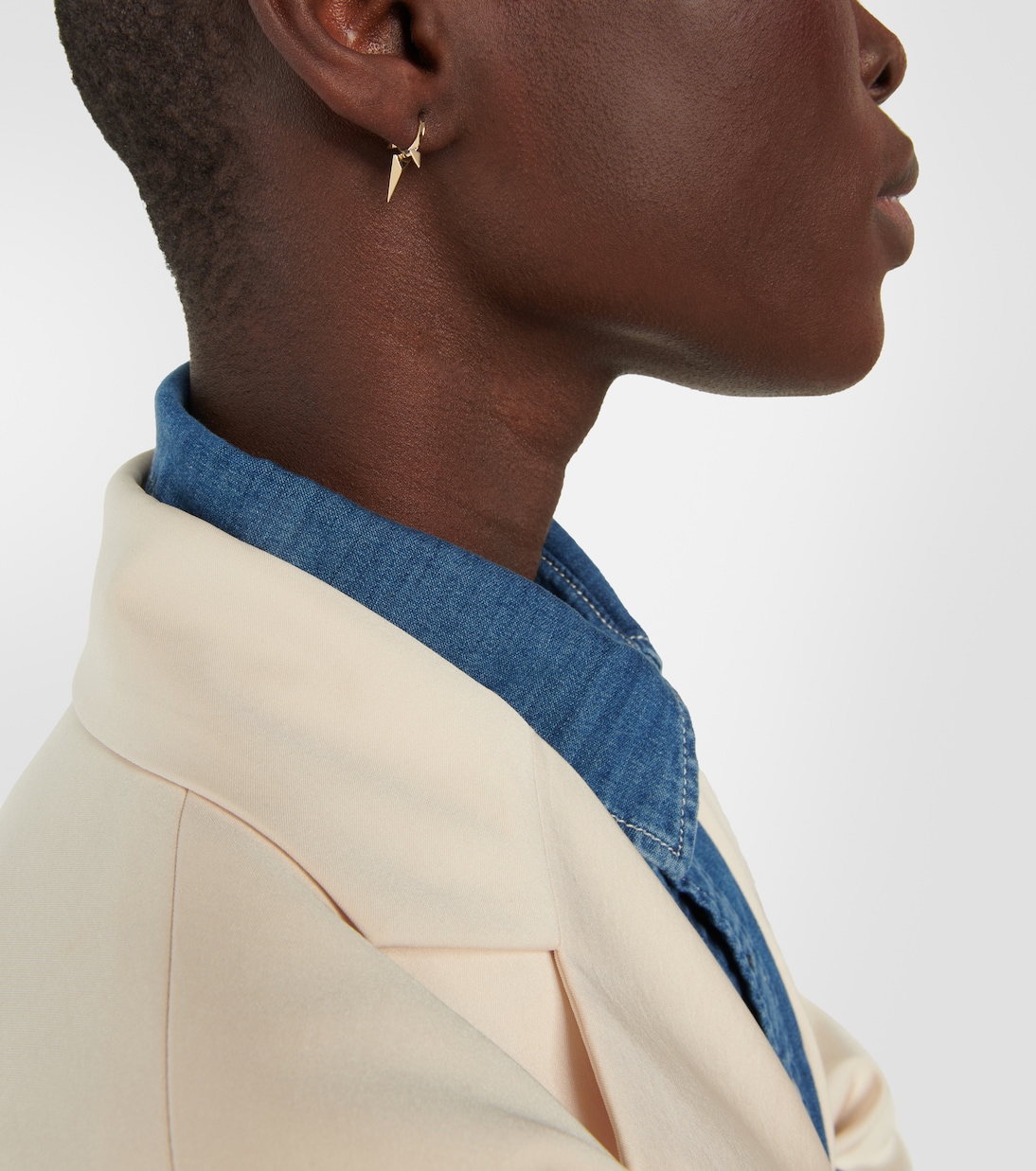 Boucle d'oreille unique Faceted Triple Long Spike en or 18 ct | Maria Tash