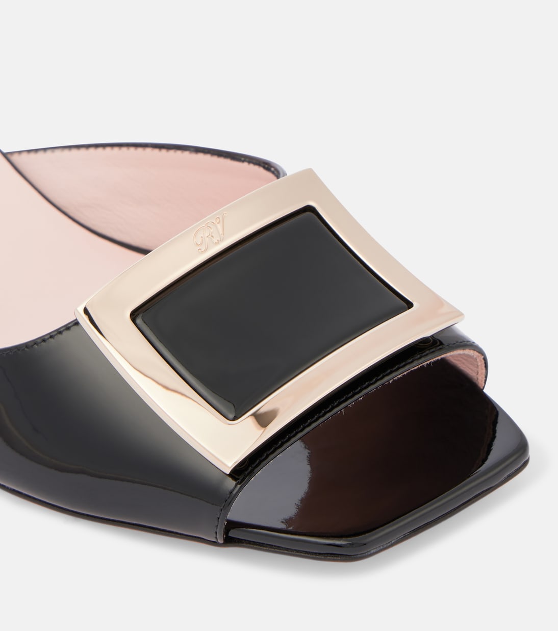 Trompette 45 patent leather mules | Roger Vivier