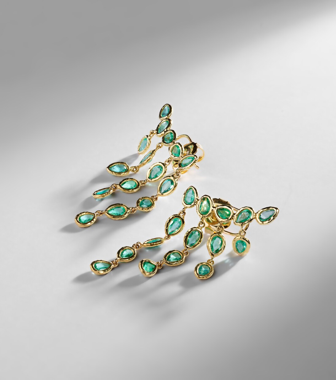18kt gold earrings with emeralds | Octavia Elizabeth
