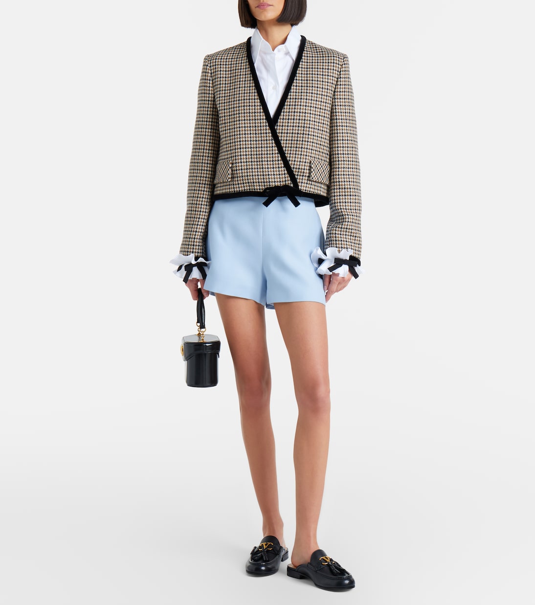 Crepe Couture VGold shorts | Valentino