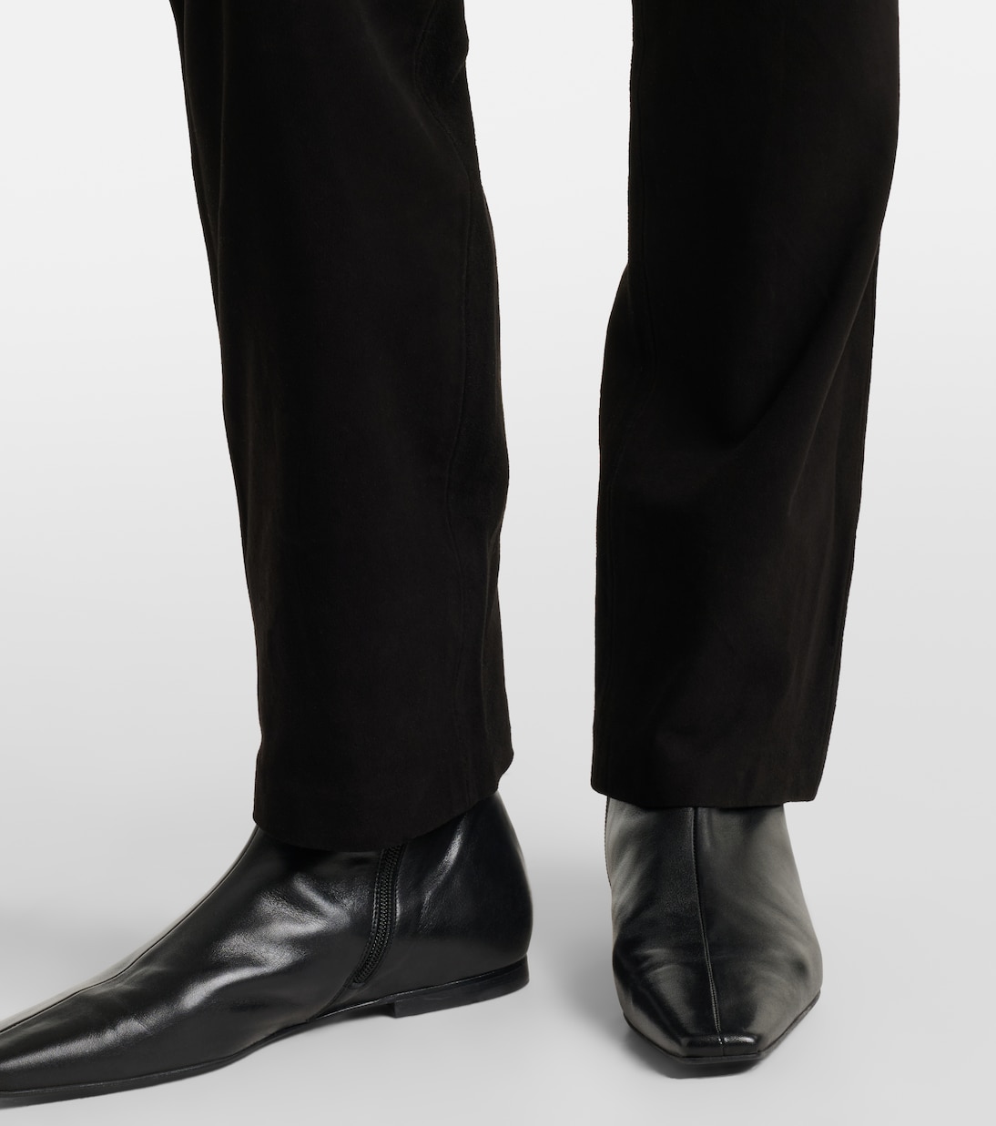 Pantalon droit Viva Paso en daim | Blazé Milano