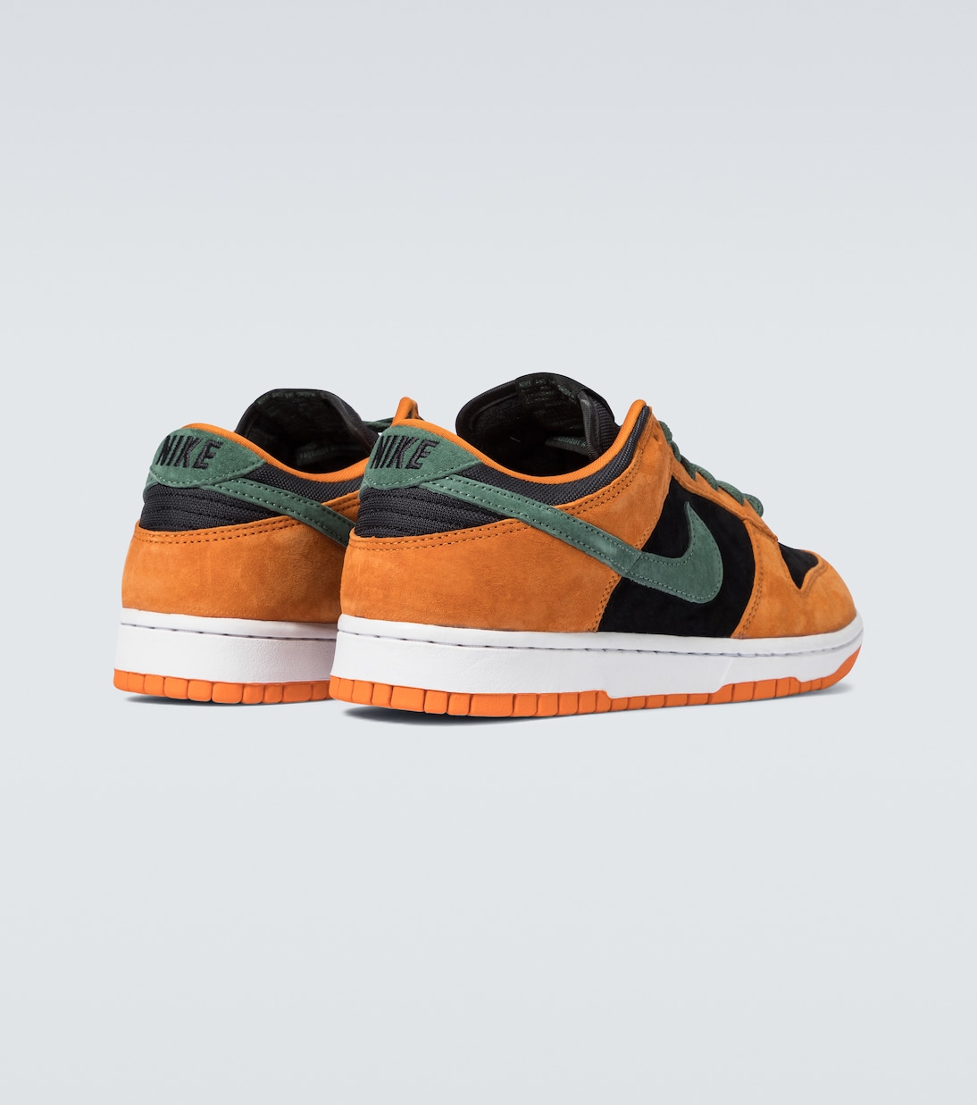 Dunk Low SP sneakers | Nike