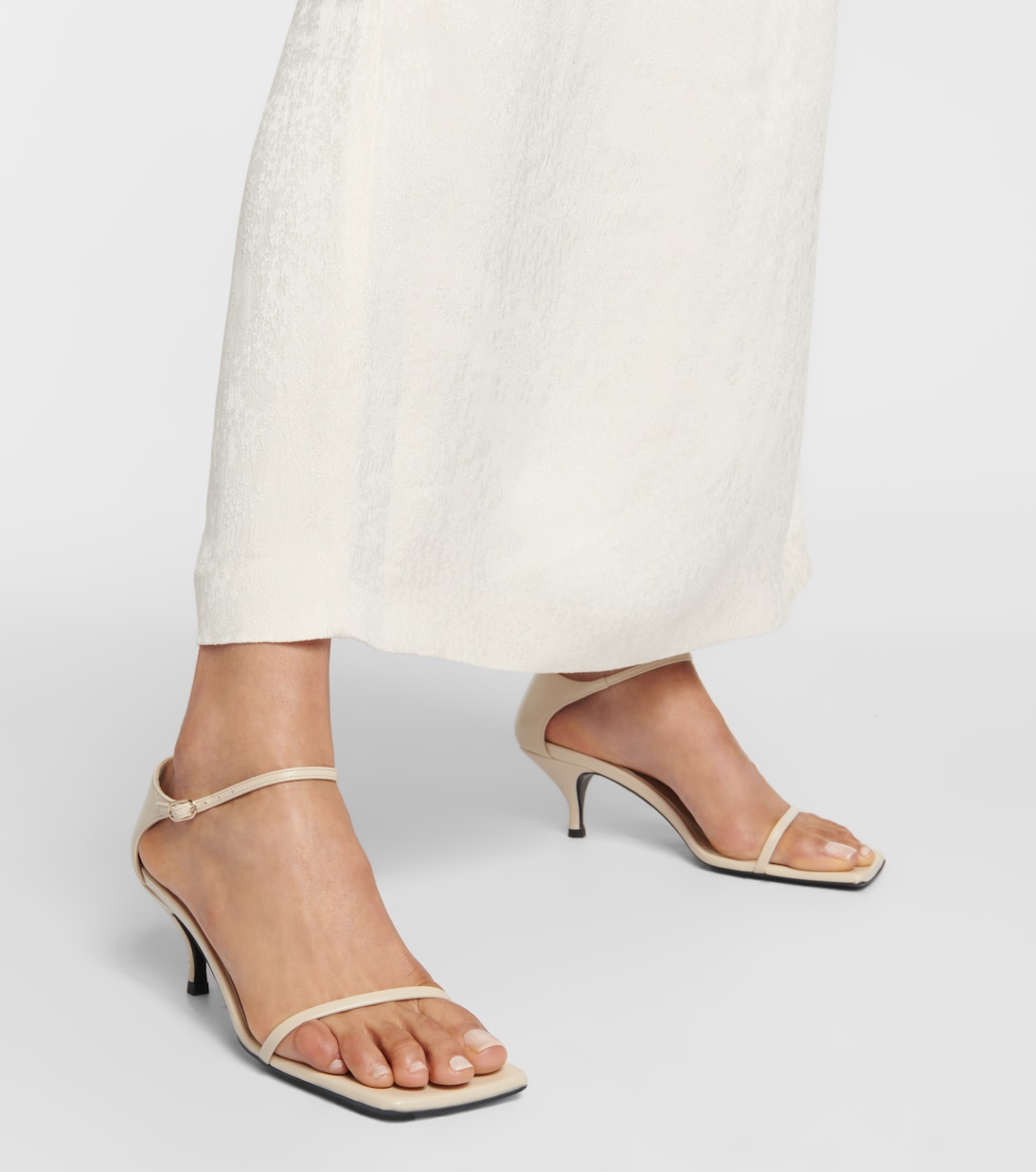 Sandalen aus Leder | Toteme