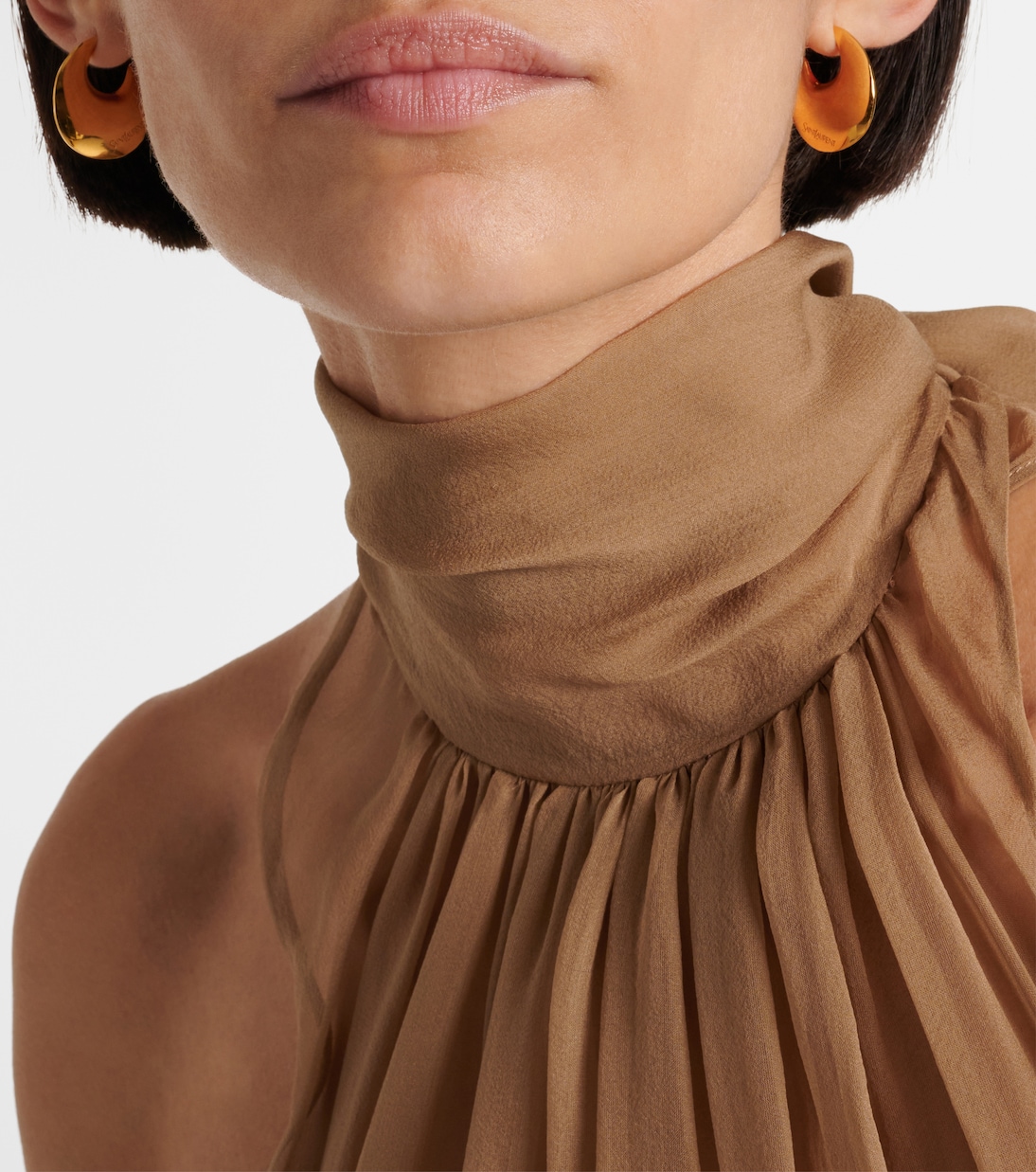 Orecchini a goccia SAINT LAURENT con design moderno per giovani trendy