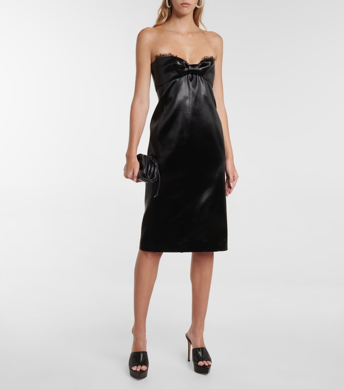 Betty point-toe leather mules | Gianvito Rossi