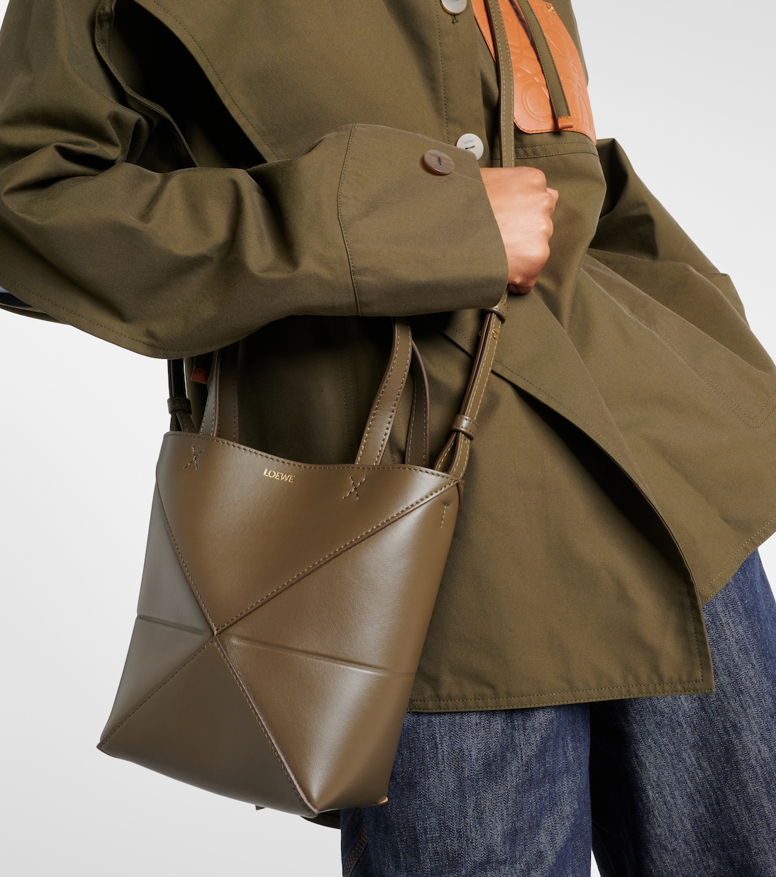Puzzle Fold Mini leather tote bag in green Loewe Mytheresa