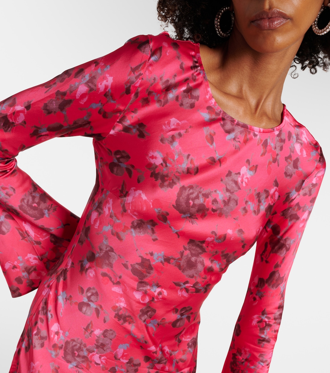 Robe en satin à fleurs | Ganni