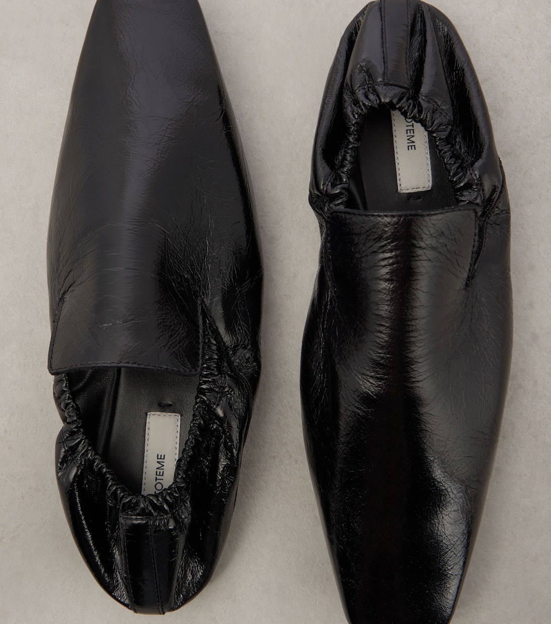 Scarpe slip-on in pelle TOTEME: stile giovane e moderno