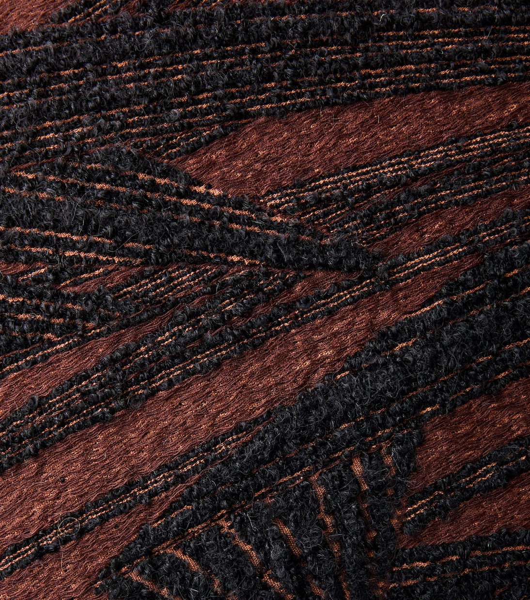 Cuscino Ciria in misto cotone con ricamo | The House of Lyria