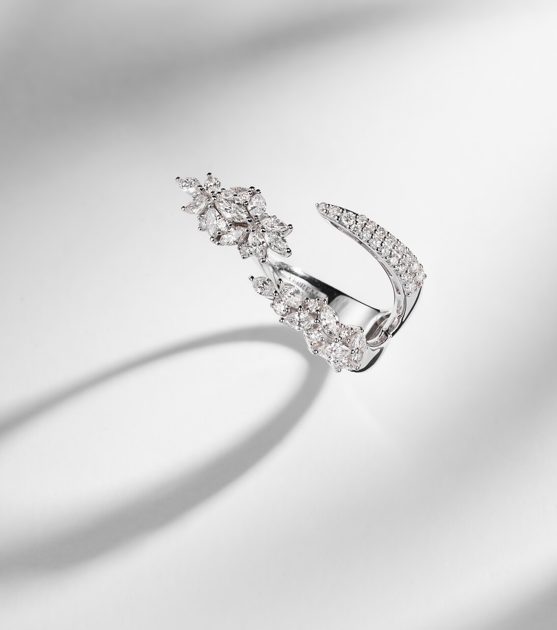Y-Not 18kt white gold ring with diamonds | Yeprem