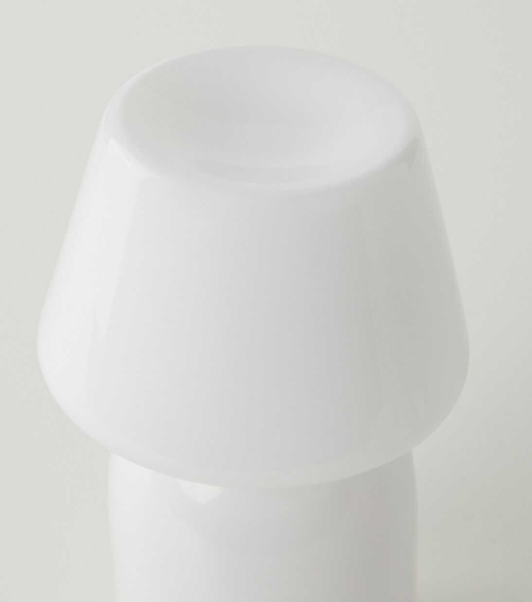 Apollo Portable desk lamp | Hay