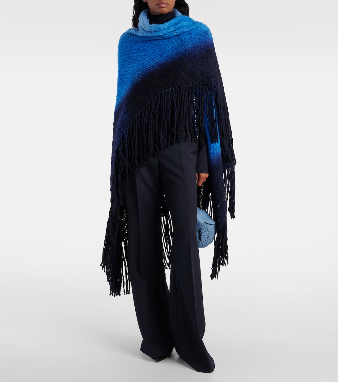Scialle in cashmere sfumato con frange Lauren di GABRIELA HEARST per giovani trendsetter
