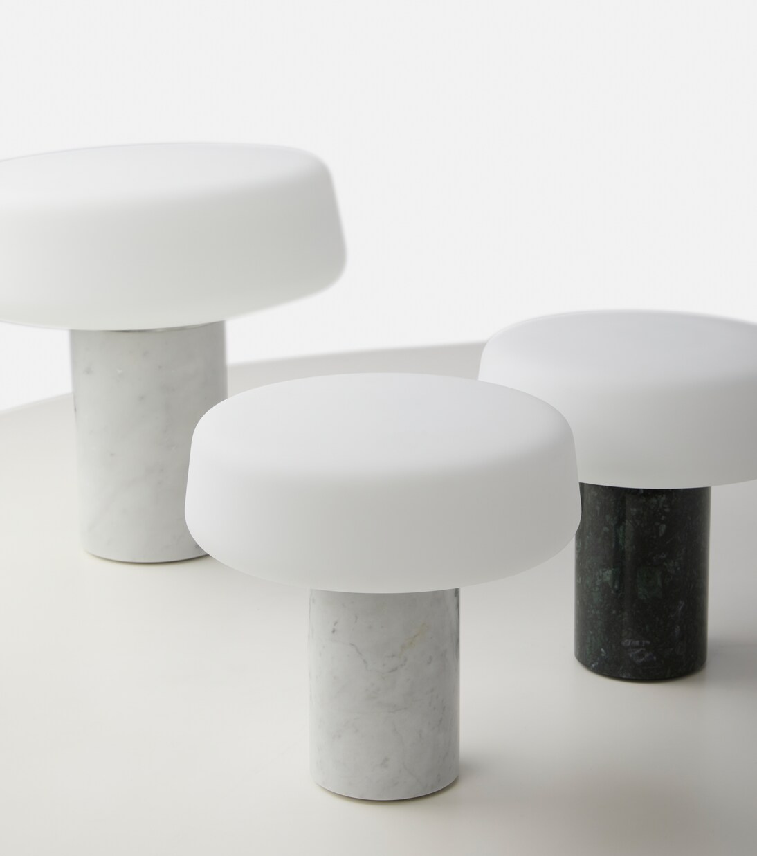 Solid Small Table Light lamp, UK plug | Case Furniture