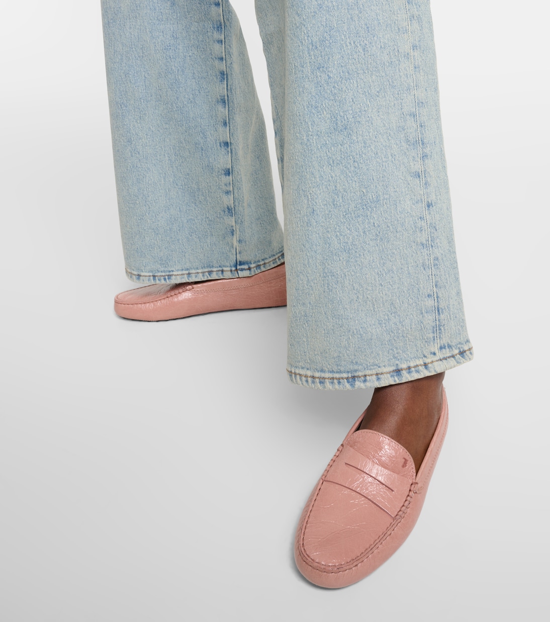 Gommino leather mocassins in purple Tods Mytheresa