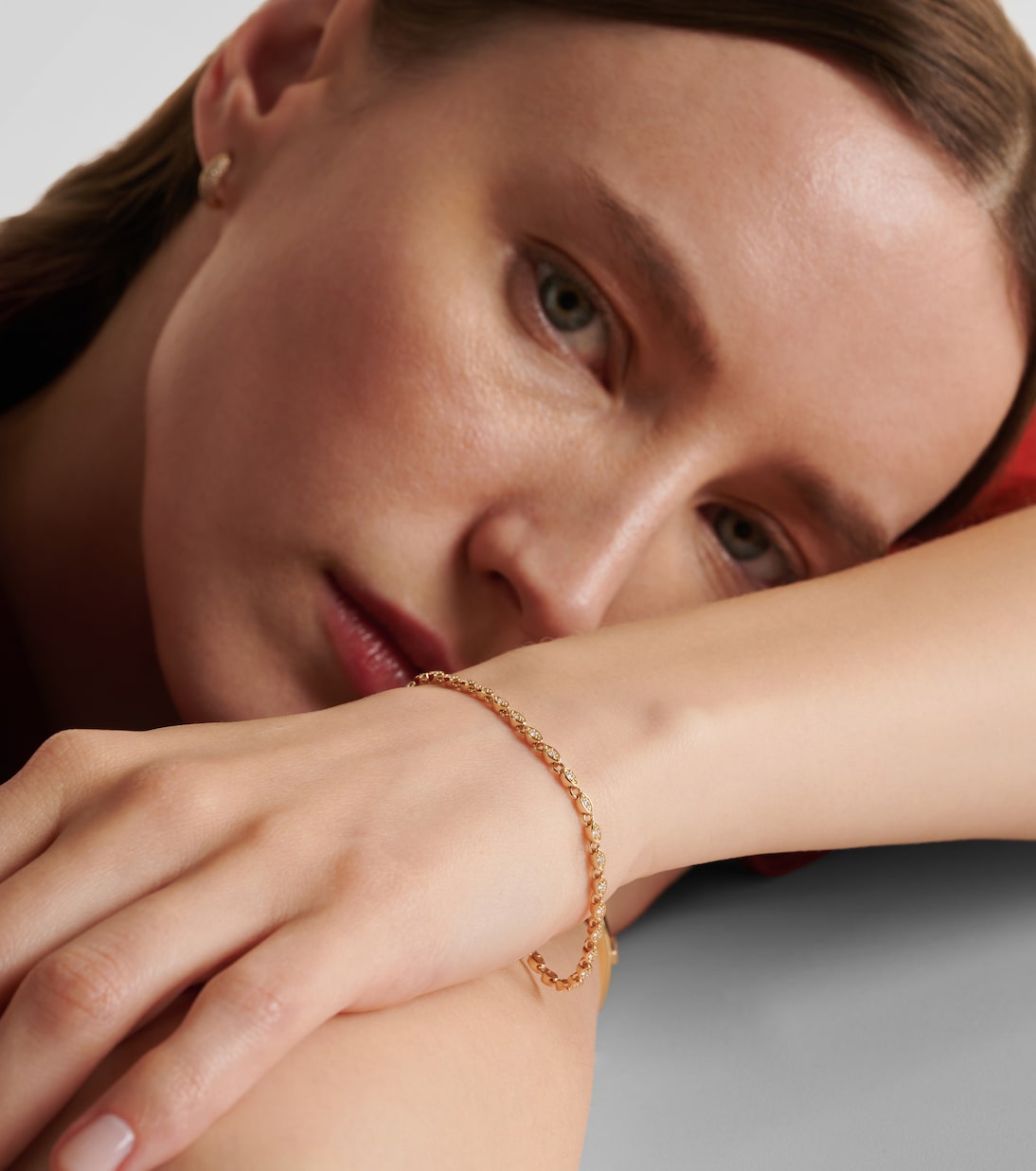 Eternity 14kt gold bracelet with diamonds | Sydney Evan