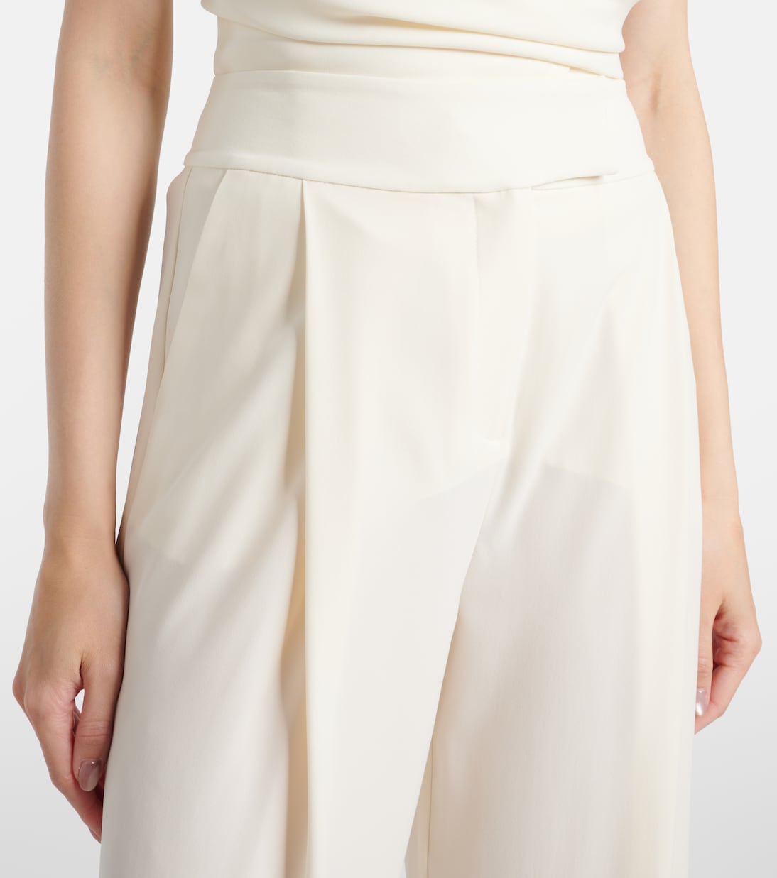 High-rise crêpe wide-leg pants | The Sei