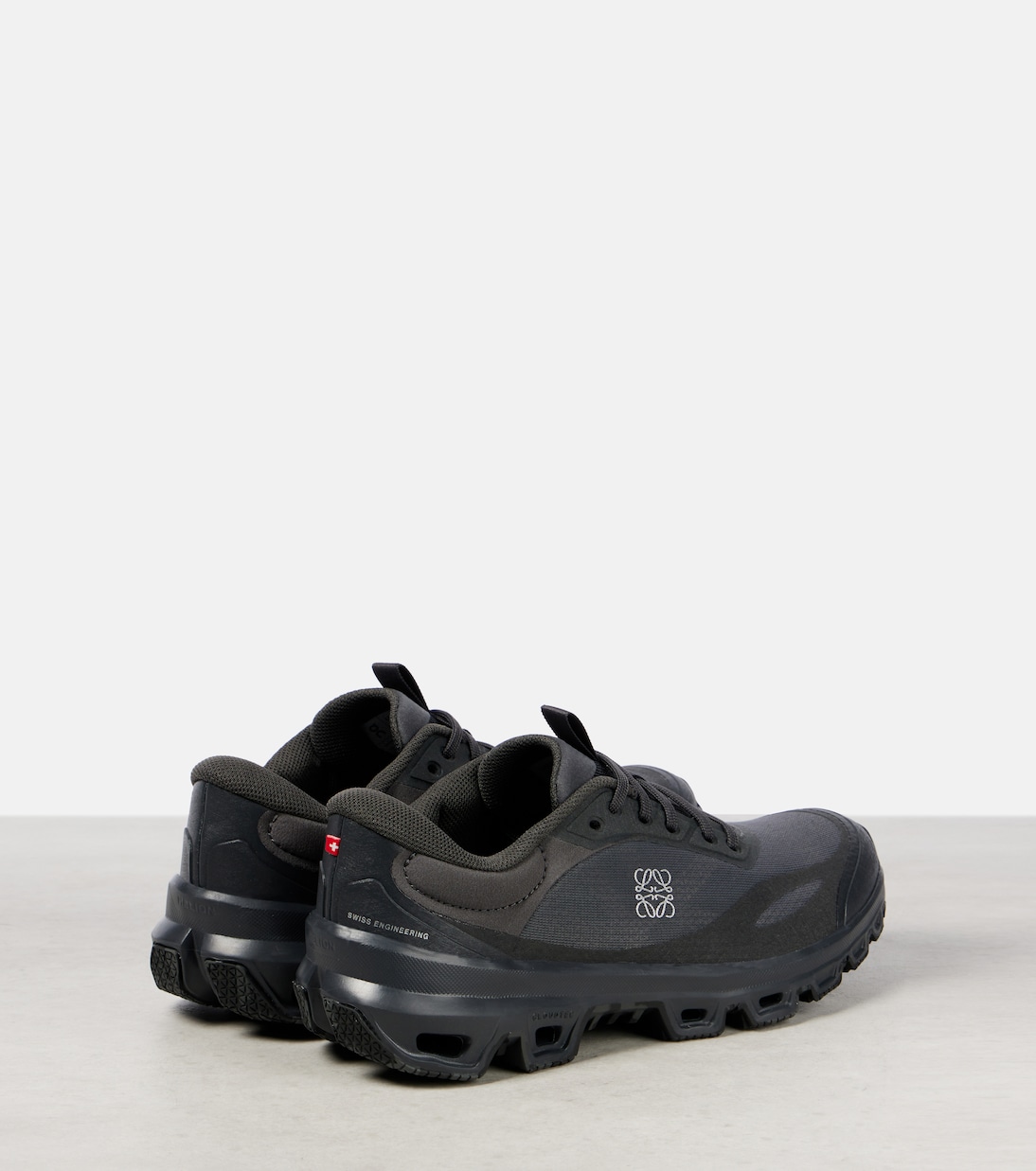 x On Cloudventure 2.0 running shoes | Loewe