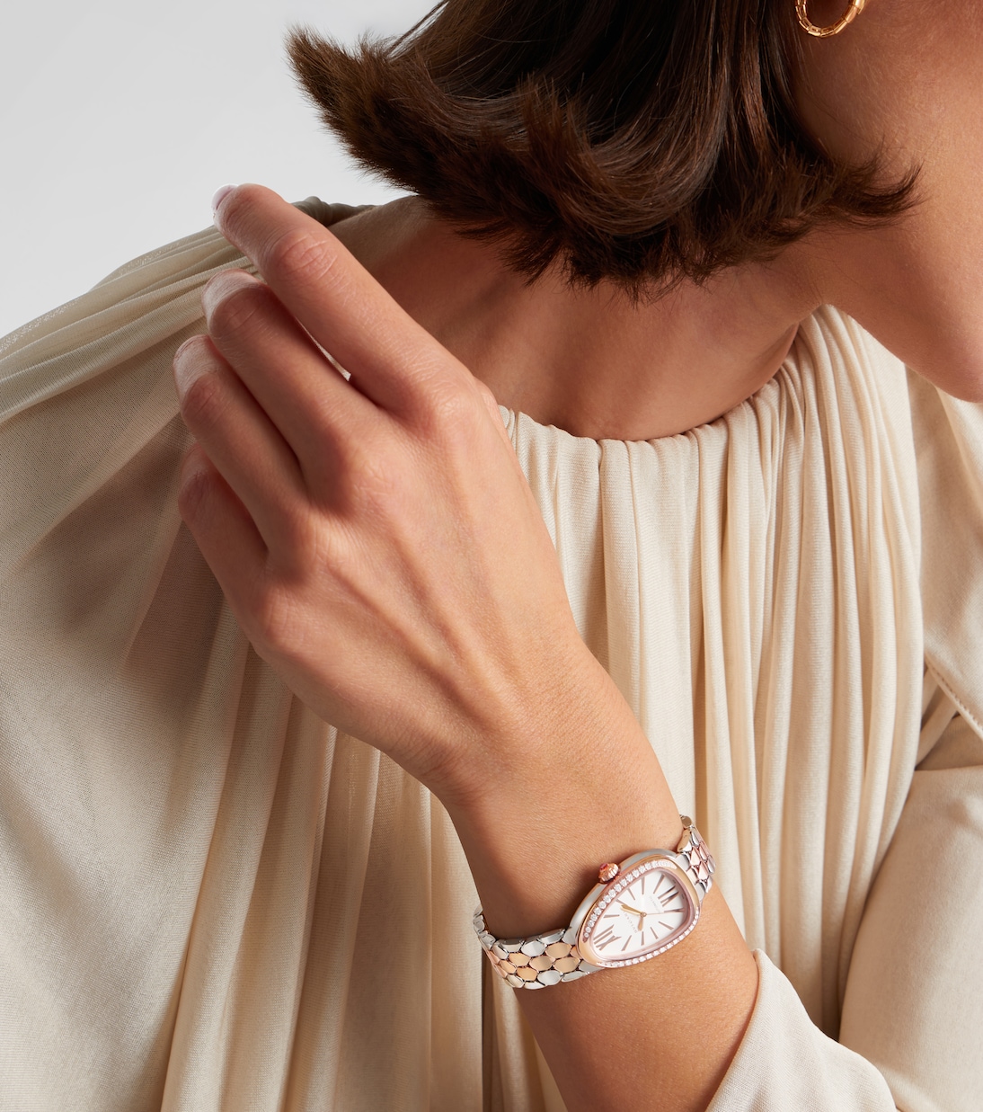 Uhr Serpenti Seduttori mit 18kt Roségold, Diamanten und Rubellit | Bvlgari