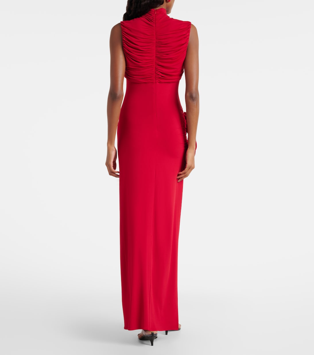 Verzierte Robe mit Blumen-Applikationen | Magda Butrym