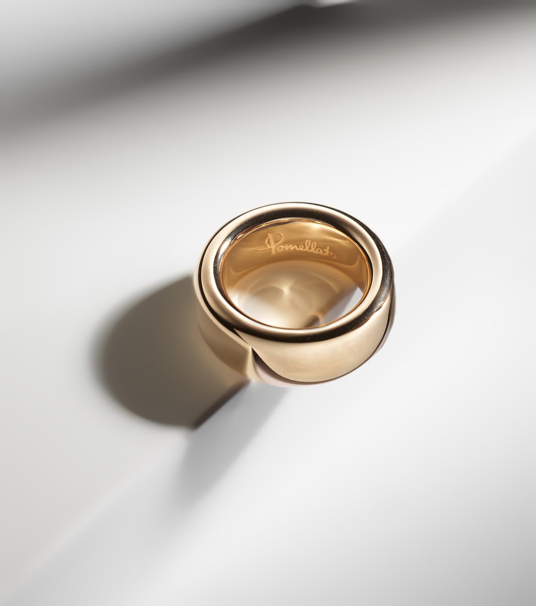 Iconica Large 18kt rose gold ring | Pomellato