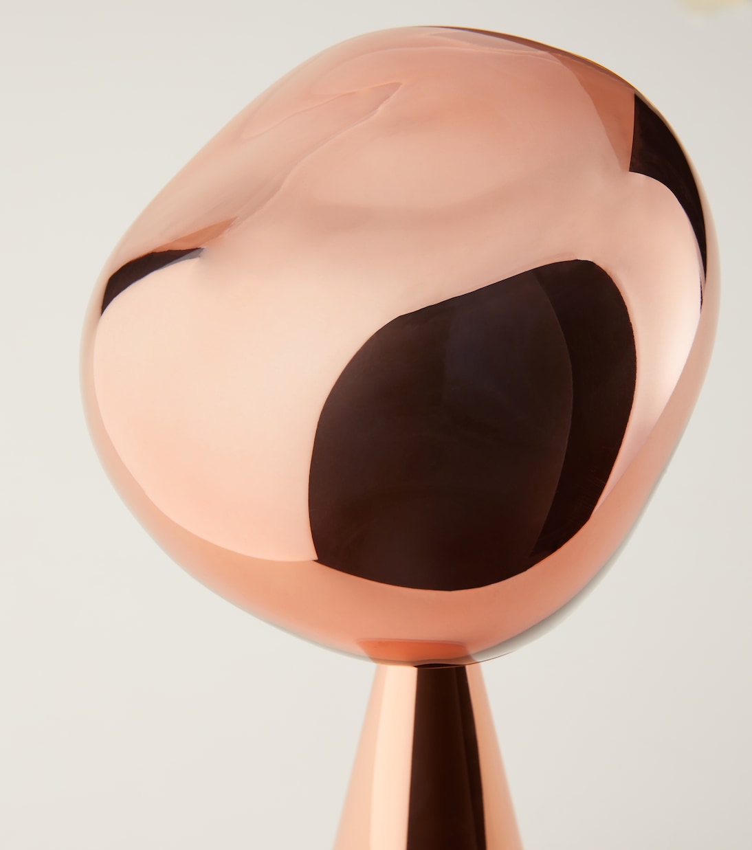 x Front Melt LED portable lamp | Tom Dixon