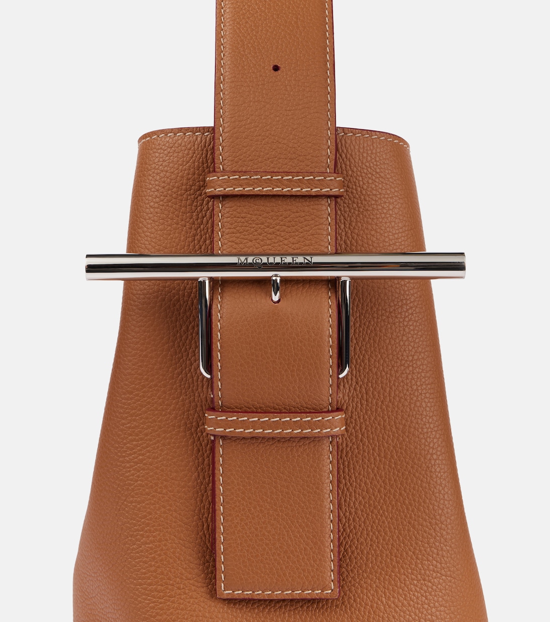 Sac McQueen T-Bar Sling en cuir | McQueen