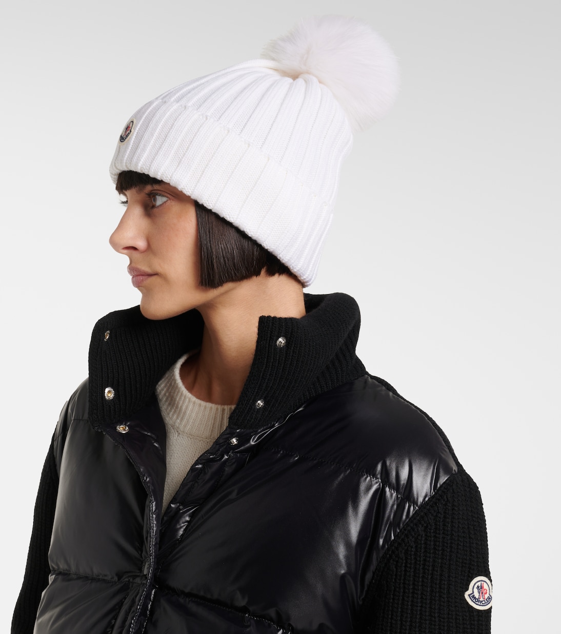 Cappello in lana Moncler per uno stile giovane e trendy