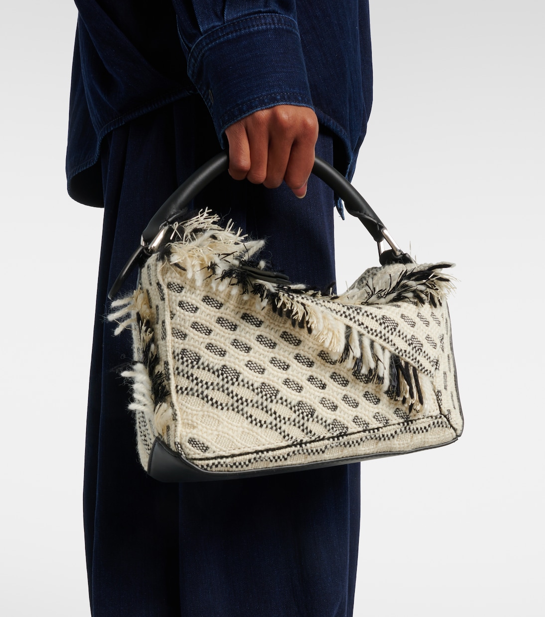 Bolso al hombro Puzzle Small de piel con flecos | Loewe