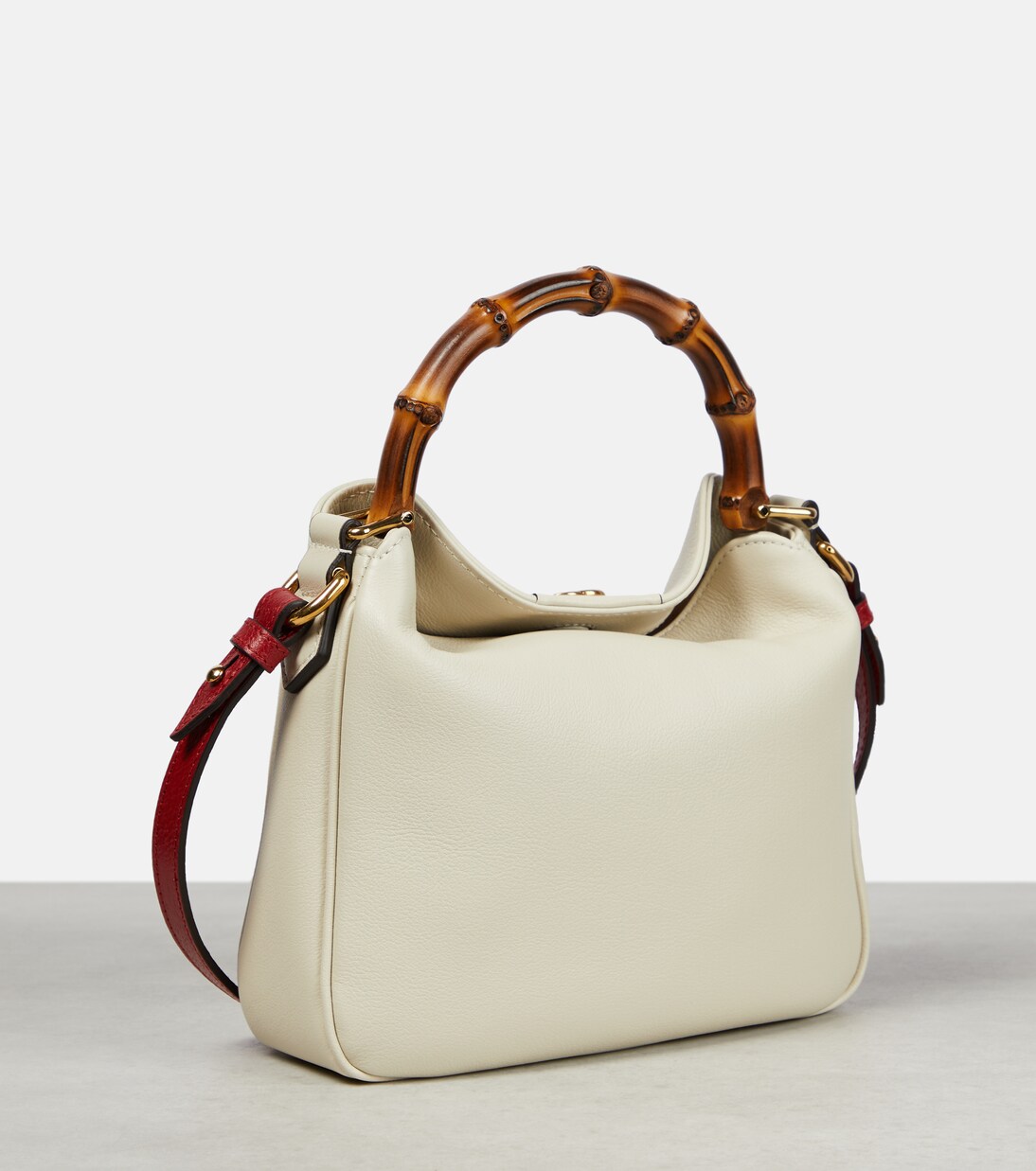 Gucci Diana Small leather shoulder bag in white Gucci Mytheresa