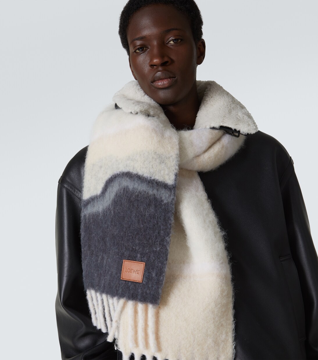 Fringed wool-blend scarf | Loewe