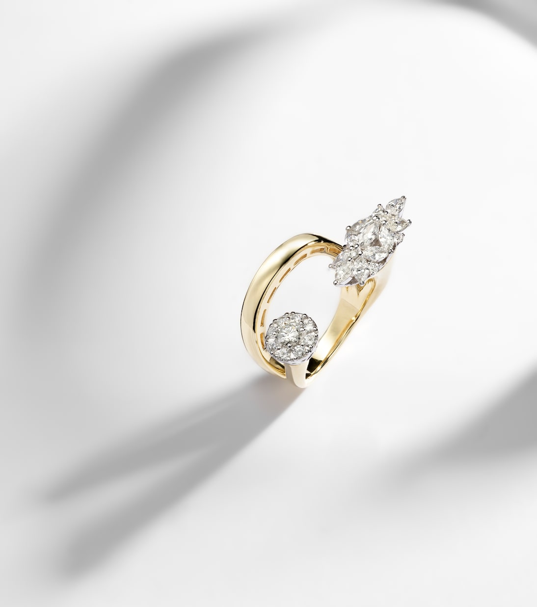 Bague Golden Strada en or jaune et blanc 18 ct et diamants  | Yeprem