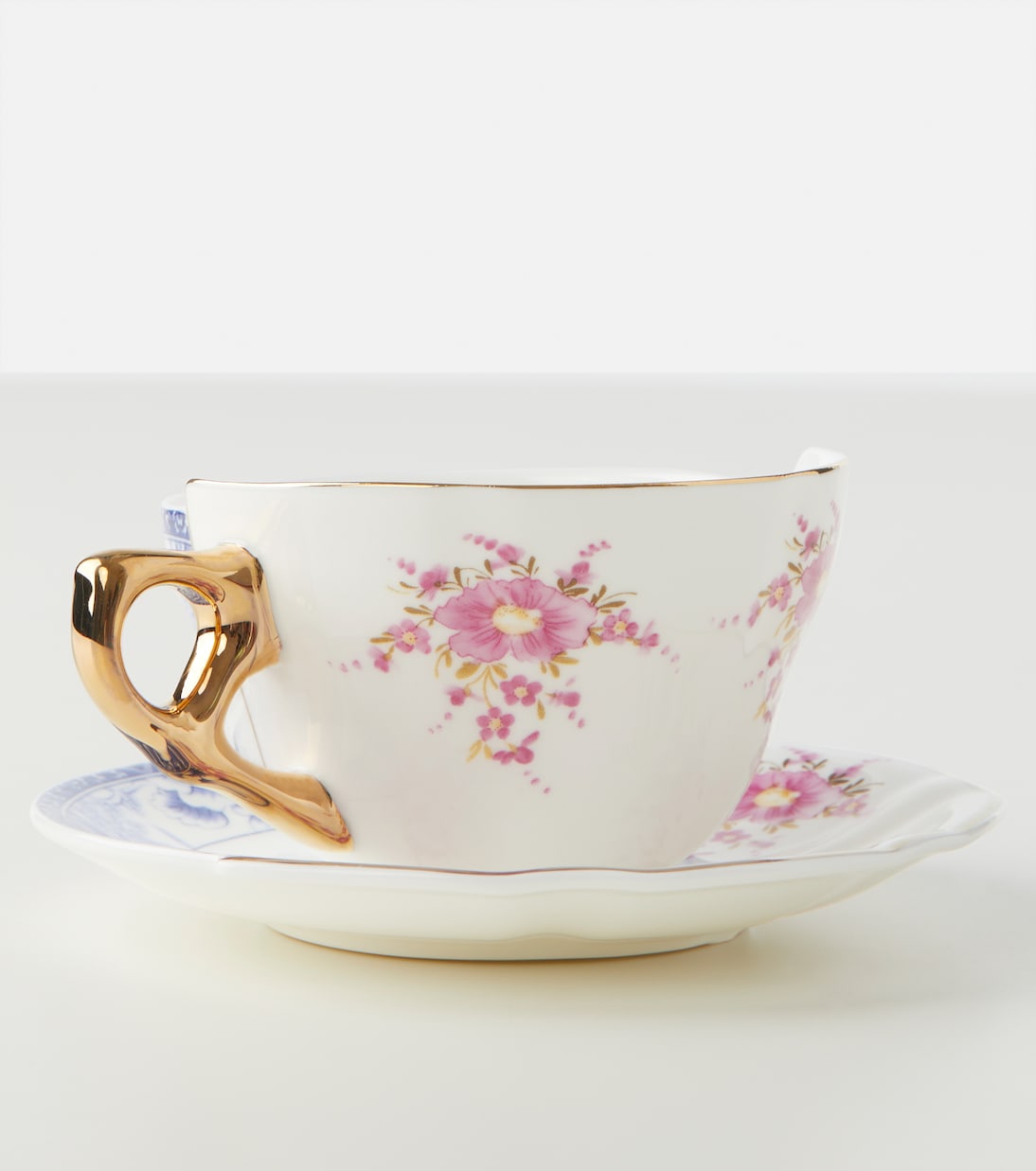 Hybrid Zenobia teacup and saucer set | Seletti