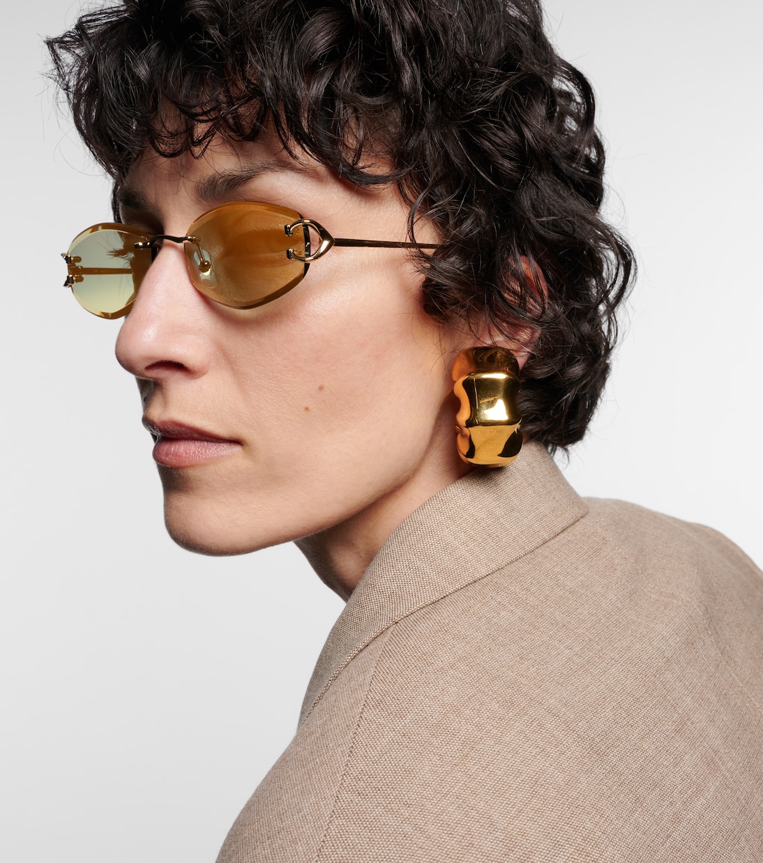 Gafas de sol ovaladas Signature C | Cartier Eyewear Collection
