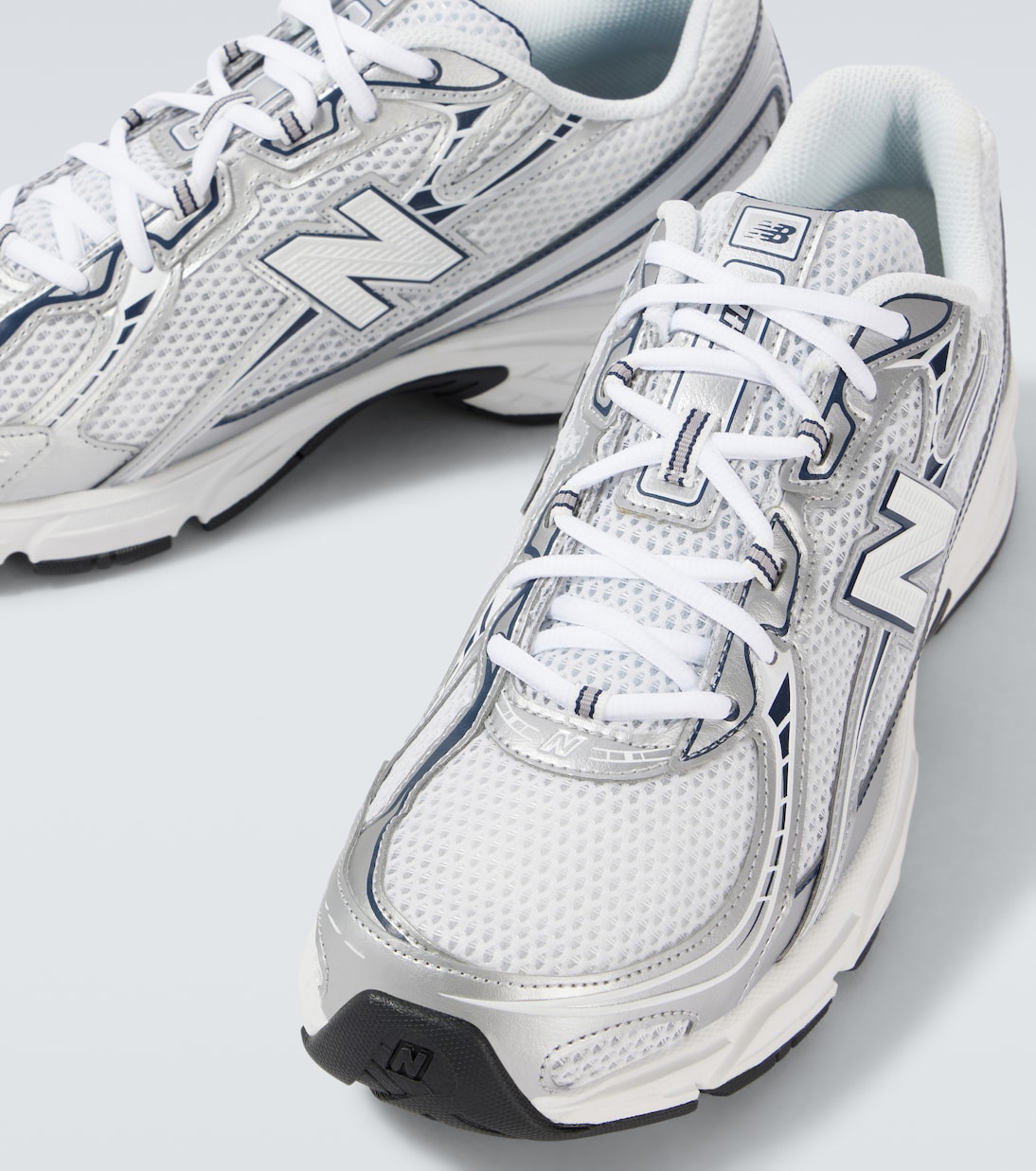 Sneakers 740 | New Balance